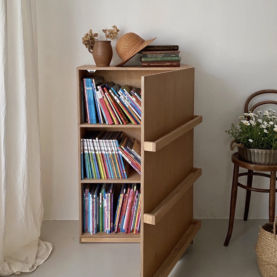 Book case