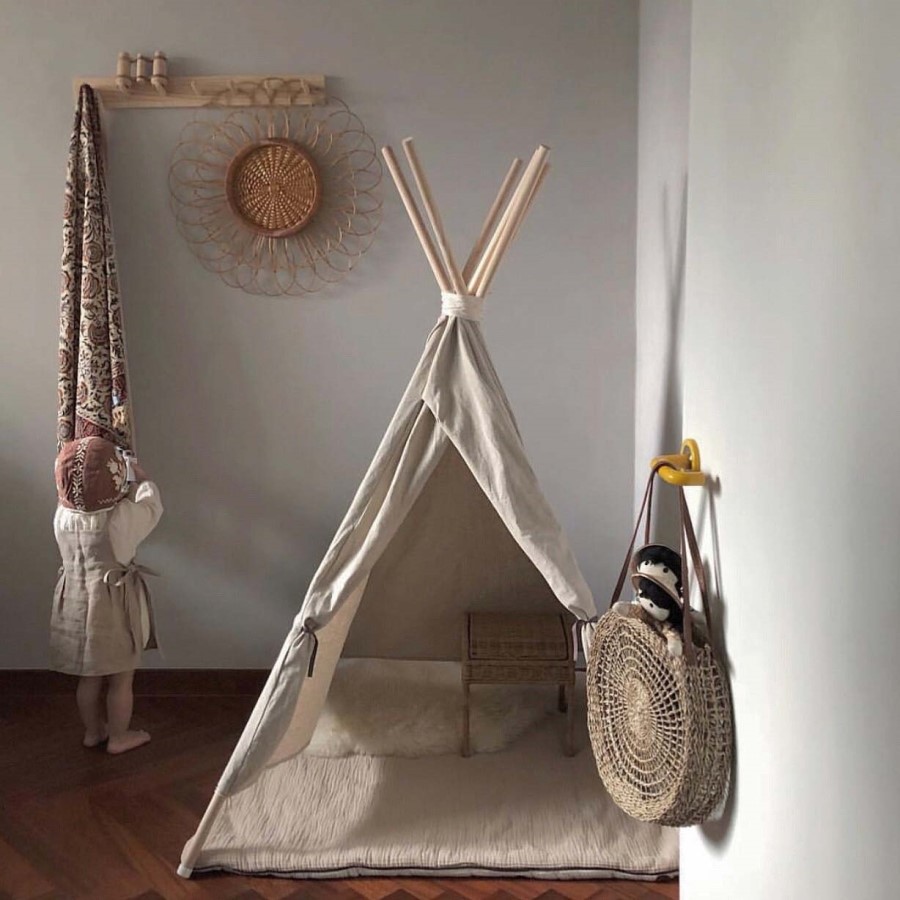 Indian tent