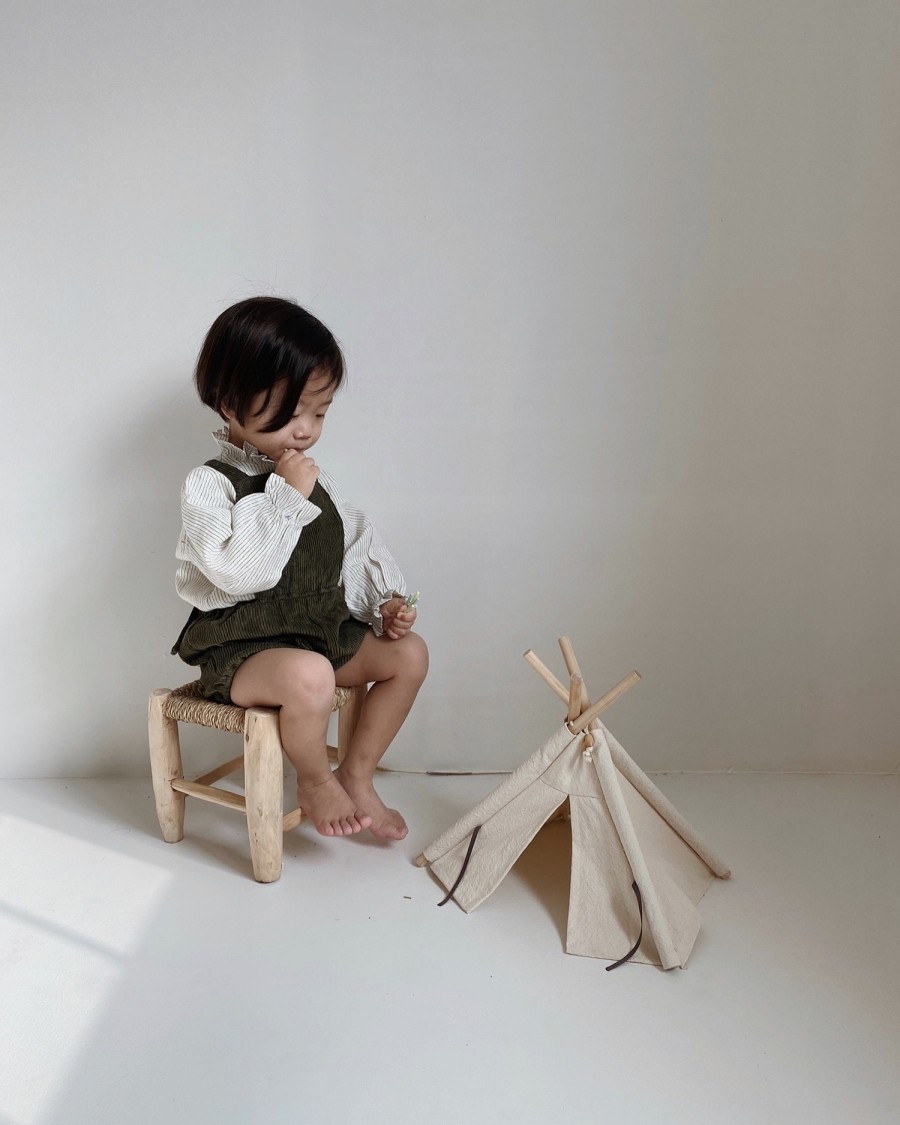 Doll tent